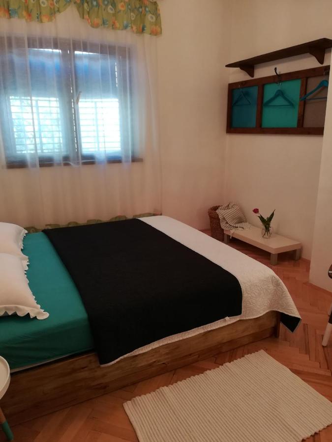 Apartments By The Sea Lokva Rogoznica, Omis - 4821 외부 사진